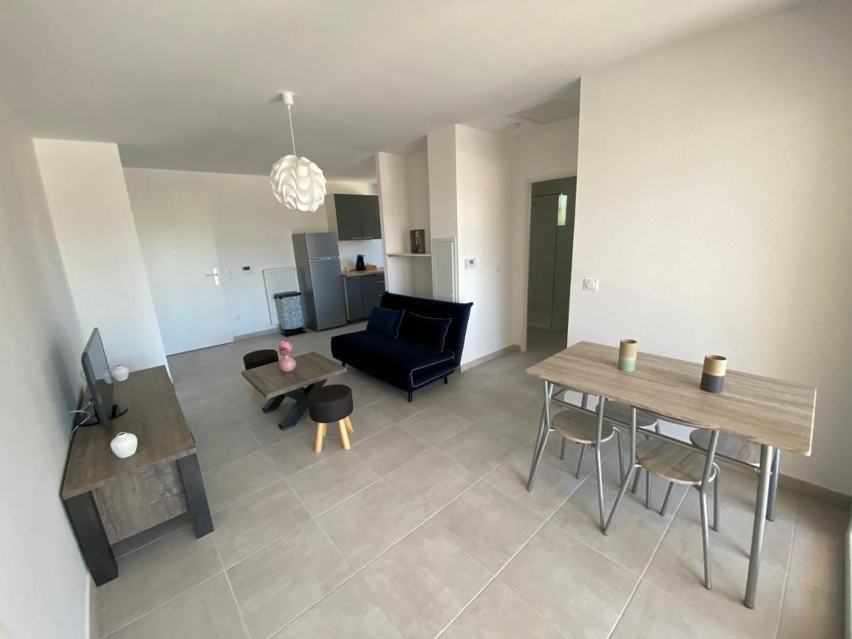 Appartement Isle Sur La Sorgue LʼIsle-sur-la-Sorgue Exterior foto